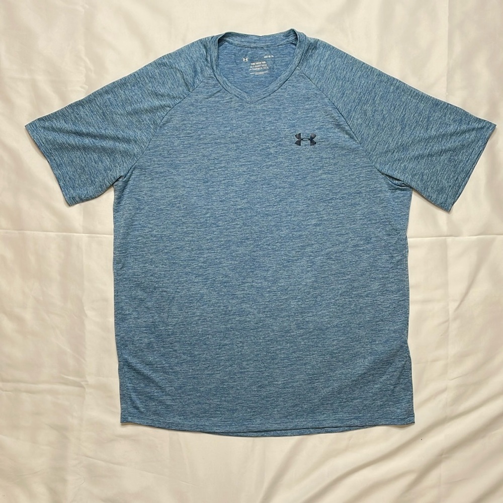 Under Armour Heather Blue V-neck T-shirt Large